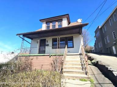 Main picture of 405 Fig St