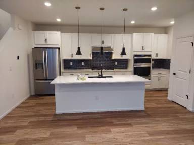 Main picture of 6228 N Nepal Ct