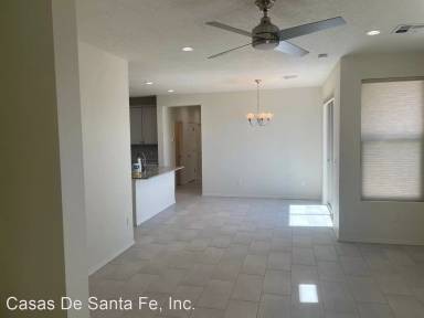 Main picture of 19 Paseo Luna Blanca