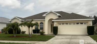 Main picture of 3213 45th Ave E