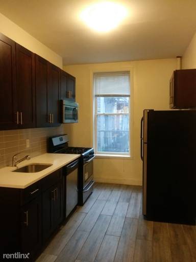 Main picture of 98 Wayne St