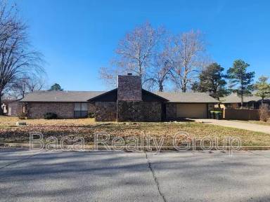 Main picture of 1811 Brookside Dr