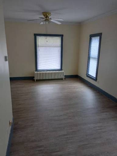 Main picture of 1324 11th Ave SE