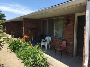 Main picture of 1200 W Kirkwood Ave