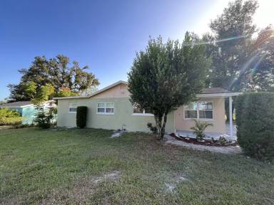 Main picture of 1717 Bush Ave