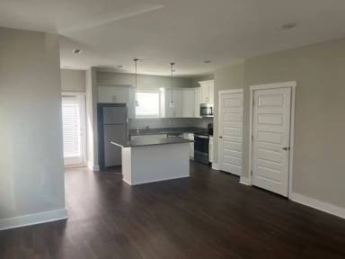 Main picture of 1034 Wells Way