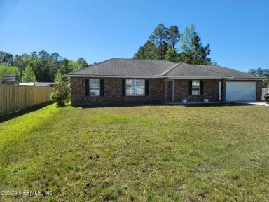 Main picture of 1692 County Road 315B