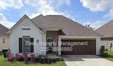 Main picture of 6338 Lake Edge Dr