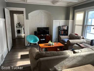 Main picture of 3026 N Frederick Ave