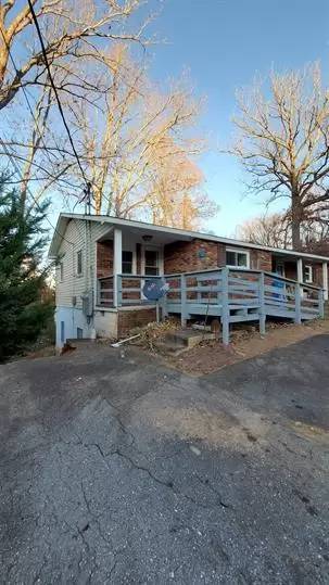 Main picture of 545 Pine Ave