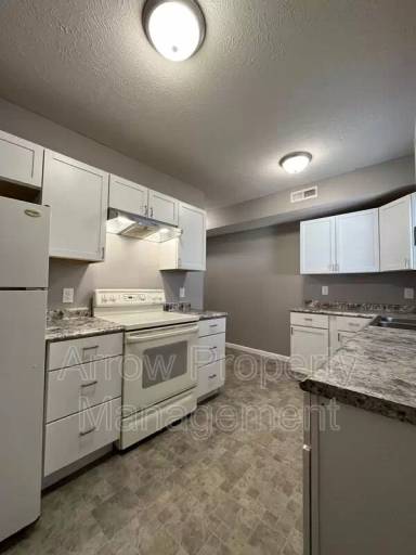 Main picture of 1311 S 10th St