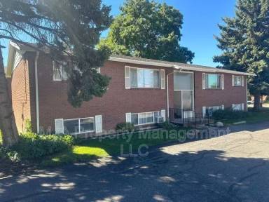 Main picture of 1731 E Holladay Blvd