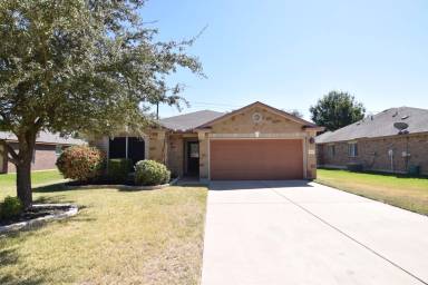 Main picture of 1020 Starlight Dr