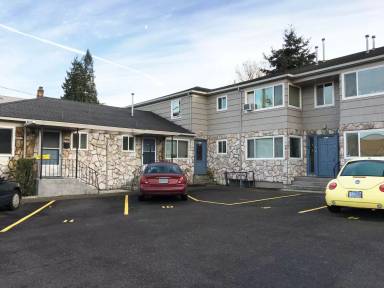 Main picture of 1820 N Killingsworth St