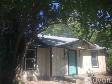 Main picture of 5300 McCandless St