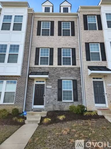 Main picture of 9004 Fox Stream Way