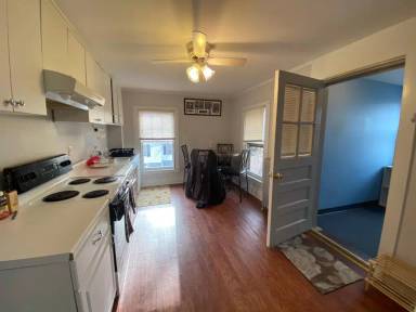 Main picture of 91 S Main St