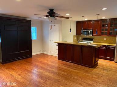 Main picture of 216 Gilbert Ave