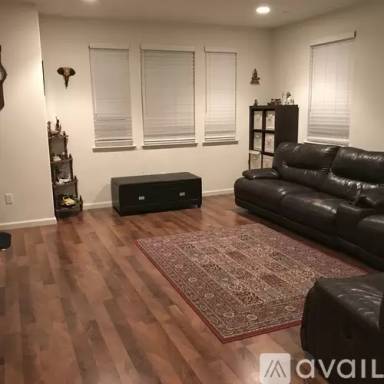 Main picture of 7023 N Mariposa Ln