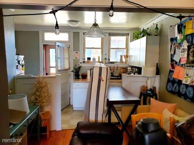 Main picture of Rogers Park Apartments