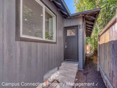 Main picture of 1478 Pearl St