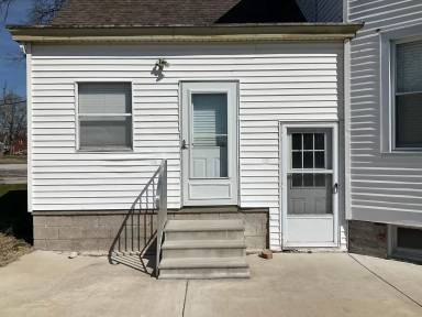 Main picture of 315 S Smith St