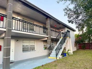Main picture of 309 S Arcturas Ave