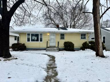 Main picture of 3531 Robey Ave