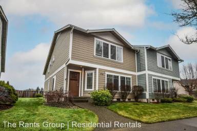 Main picture of 2736 10th Ct SE