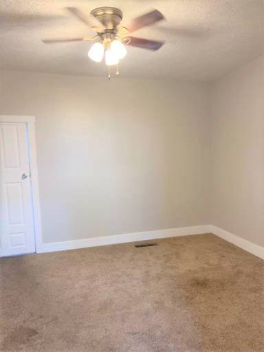 Main picture of 2037 Lagonda Ave