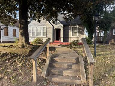 Main picture of 1532 42nd Street Ensley
