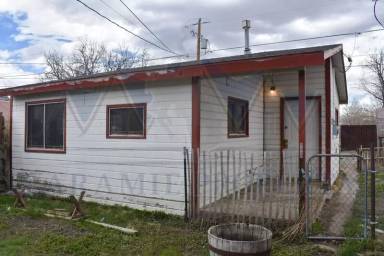 Main picture of 459 N Cedar St