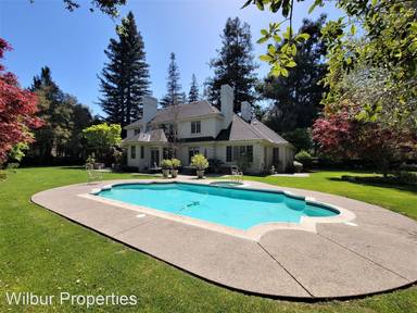 Main picture of 339 Selby Ln