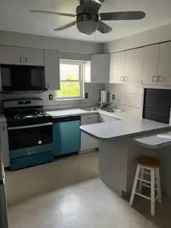 Main picture of 272 Cedar St