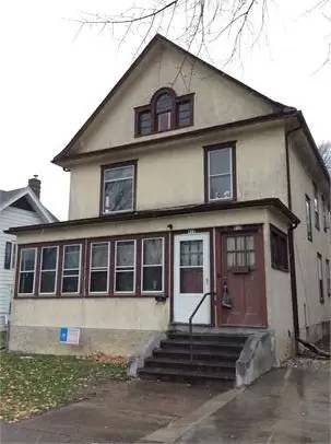 Main picture of 910-14 24th Ave N