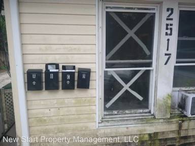 Main picture of 2517 19th Ave W