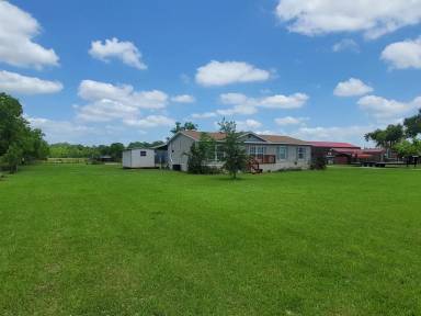 Main picture of 7462 Sidney Leger Rd