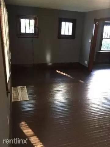 Main picture of 112 Leora St