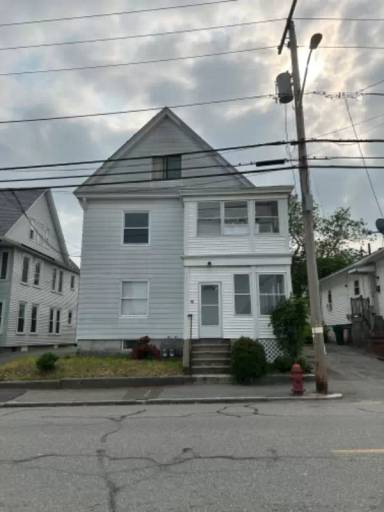 Main picture of 161 School St