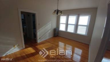 Main picture of 3119 W Foster Ave