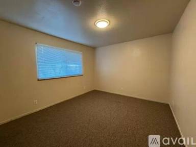 Main picture of 4250 Central Ave