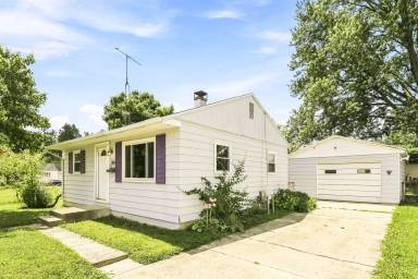 Main picture of 1011 Mount Joy St