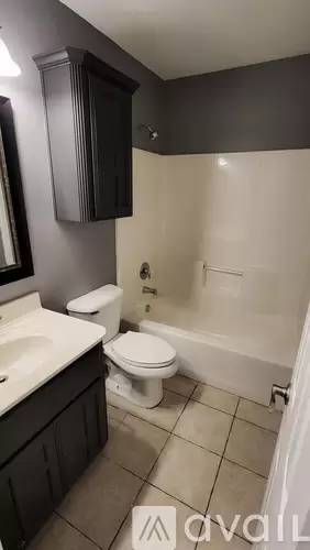 Main picture of 1016 English Ave