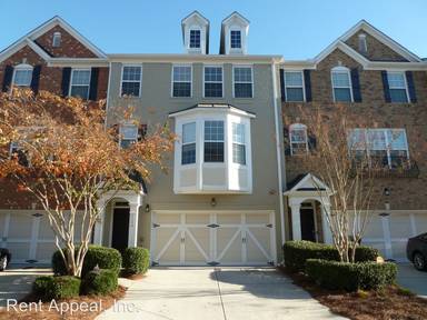 Main picture of 6088 Indian Wood Cir SE