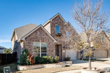 Main picture of 4408 Querida Ave