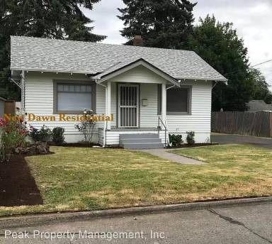 Main picture of 3155 N Farragut St