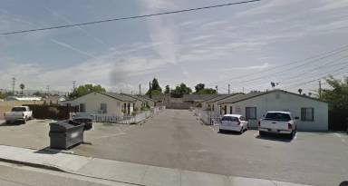 Main picture of 8949-8959 Sewell Ave