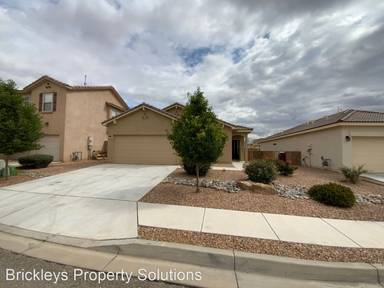 Main picture of 1284 La Fonda St