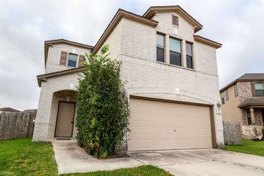 Main picture of 222 Tower Dr