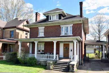 Main picture of 1545 5th Ave